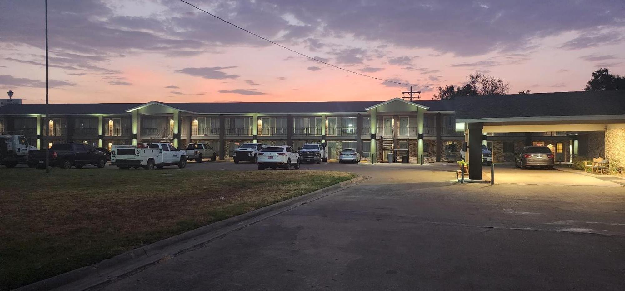 The Surrey Inn Caldwell Экстерьер фото